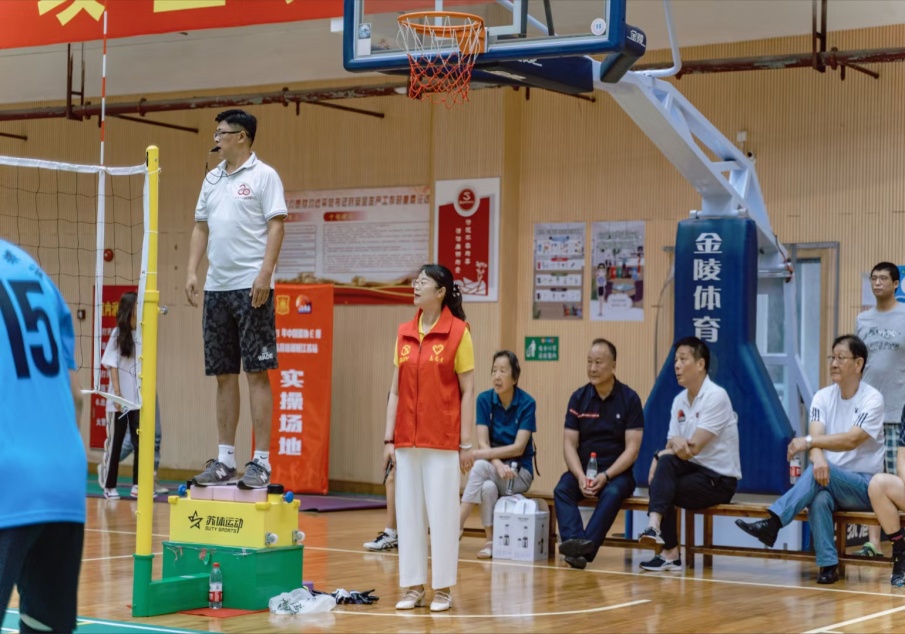 六合区排球运动协会成立暨“新地圆杯” 气排球邀请赛圆满落幕